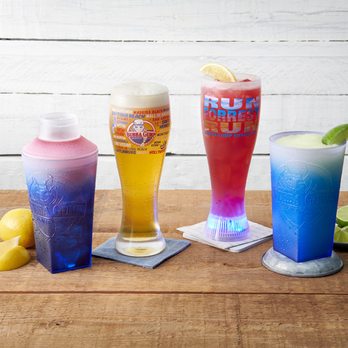 Bubba Gump Shrimp Co. - Ice cold beverages - Seafood Near Me - Edmonton, Alberta