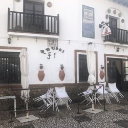 Meson El Corcho - Street front