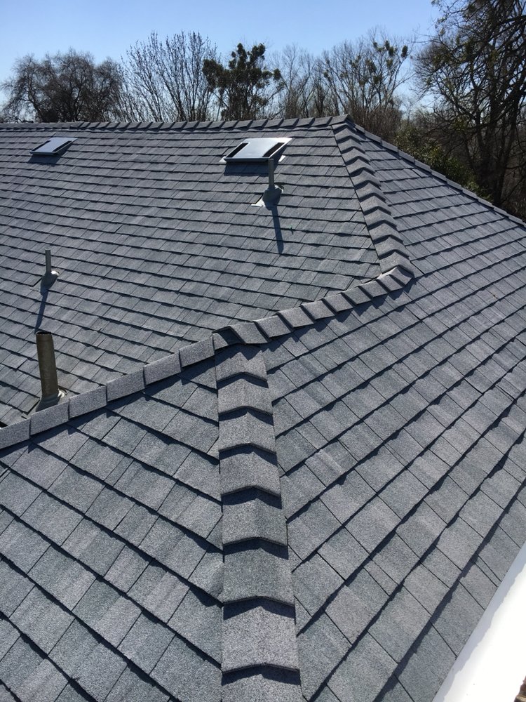 Slide of Diego Lopez Roofing