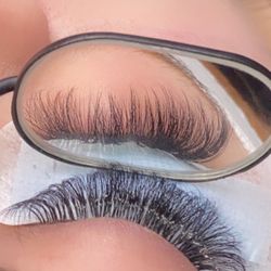 Lashes by Normajean - Soft Volume