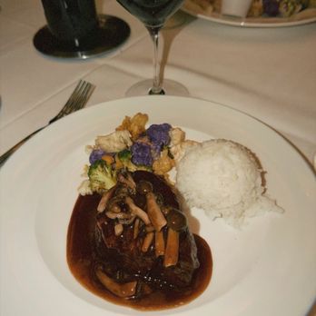 Hy's Steak House - Steakhouses Near Me - Honolulu, Hawaii