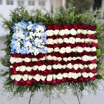 Bougie Twigs & Blooms - American flag floral arrangement - Floral Designers Near Me