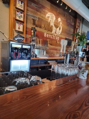 Benchtop Brewing Company by null