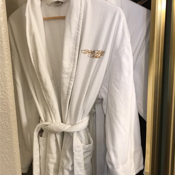 North Cliff Hotel - Complimentary in-room robes for your convenience. You may be tempted to take one, but you will be charged. NEW robes for sale in lobby. - Hotels Near Me - Fort Bragg, California North Cliff Hotel - Complimentary in-room robes for your convenience. You may be tempted to take one, but you will be charged. NEW robes for sale in lobby. - Hotels Near Me - Fort Bragg, California