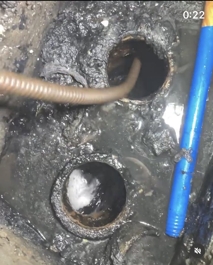 Slide of D&J Sewer Services