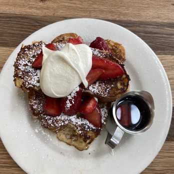 Plow - Custard French Toast - Breakfast & Brunch Near Me - San Francisco, California