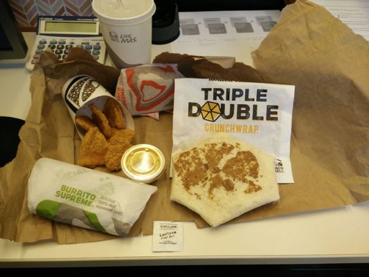 Taco Bell / KFC by null