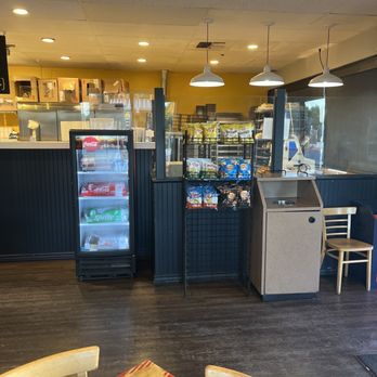 Dilly's Deli - Chip Options - Delis Near Me - Tempe, Arizona