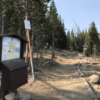 Tam McArthur Rim Trail - Hiking Near Me - Sisters, Oregon