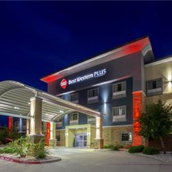 Best Western Plus Lampasas Inn & Suites - Exterior