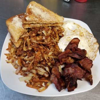 Stockyard Cafe - Bacon, eggs, hashbrowns, and toast - American Near Me - Okanogan, Washington Stockyard Cafe - Bacon, eggs, hashbrowns, and toast - American Near Me - Okanogan, Washington