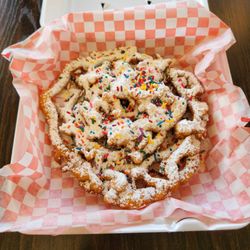 Krustee’s Carnival Funnel Cakes & LA Street Dogs - Regular Funnel Cake add sprinkles