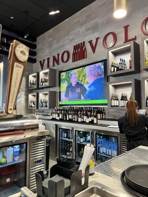 Vino Volo by null