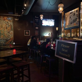 CheapSteaks - Bar area - Steakhouses Near Me - Dallas, Texas