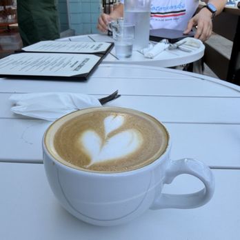 Full Circle Kitchen and Sound - Latte - Breakfast & Brunch Near Me - Covina, California Full Circle Kitchen and Sound - Latte - Breakfast & Brunch Near Me - Covina, California