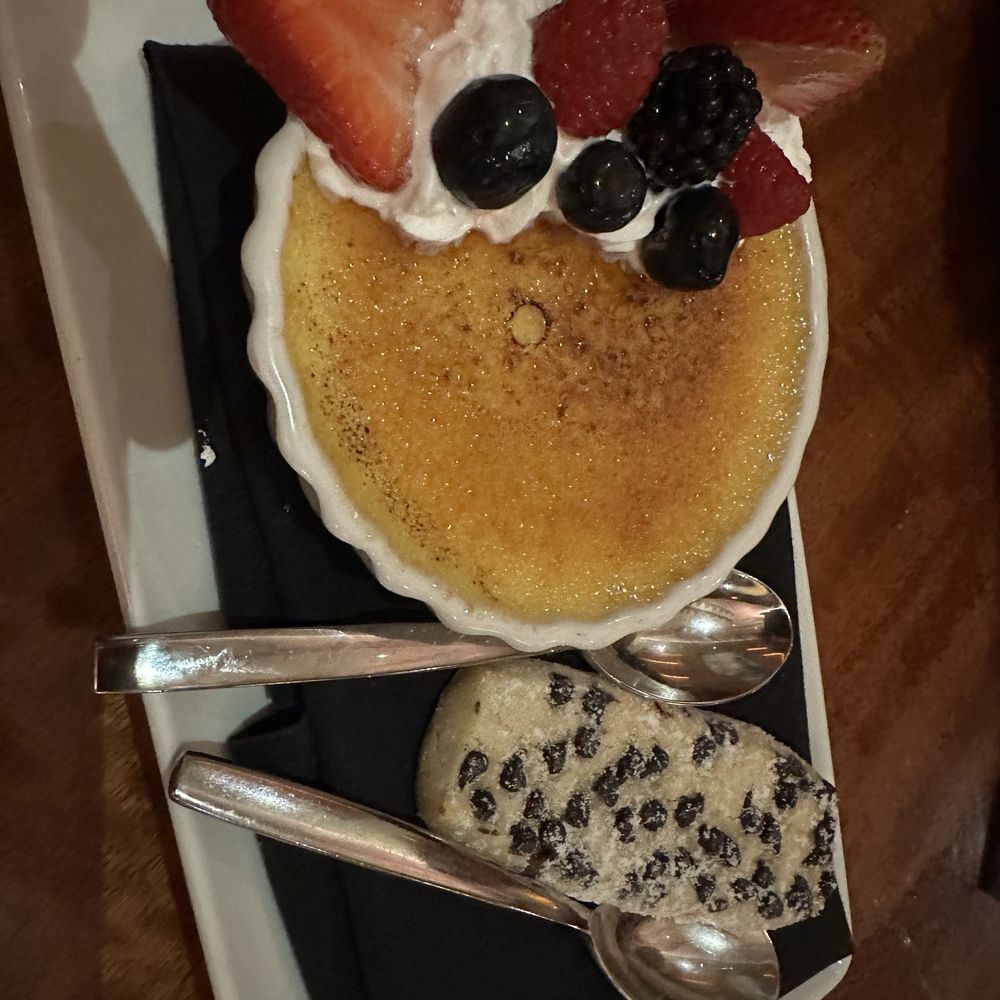Final Cut Steakhouse - Crème brûlée and chocolate chip shortbread - Steakhouses Near Me - Charles Town, West Virginia Final Cut Steakhouse - Crème brûlée and chocolate chip shortbread - Steakhouses Near Me - Charles Town, West Virginia