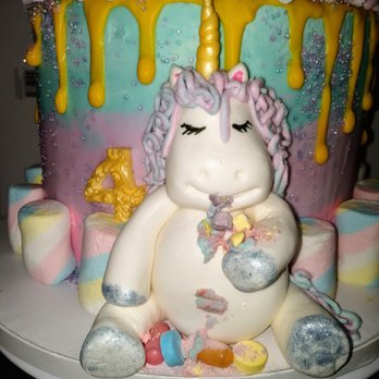 Staaseecakes - a cake decorated like a unicorn - Cupcakes Near Me