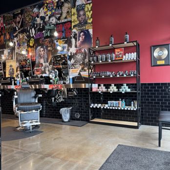 Floyd's 99 Barbershop - Hair Salons Near Me - Charlotte, North Carolina