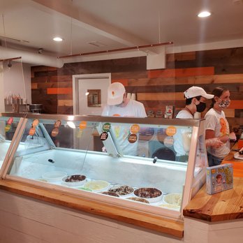 Orange Octopus - Ice Cream & Frozen Yogurt Near Me - Sarasota, Florida Orange Octopus - Ice Cream & Frozen Yogurt Near Me - Sarasota, Florida