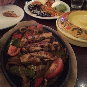 Salsa 17 - Chicken fajita (after Mom took a few pieces) - Mexican Near Me - Arlington Heights, Illinois Salsa 17 - Chicken fajita (after Mom took a few pieces) - Mexican Near Me - Arlington Heights, Illinois