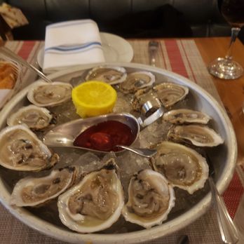 Bistro Eloise - French Restaurant - Oysters (dozen) - French Near Me - Elmhurst, New York Bistro Eloise - French Restaurant - Oysters (dozen) - French Near Me - Elmhurst, New York