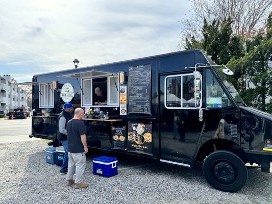 Main Street Shawarma