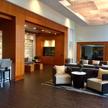 Palisades at Arundel Preserve - 2nd Floor Lounge Area. Very quiet, classy, and posh. - Apartments Near Me - Hanover, Maryland