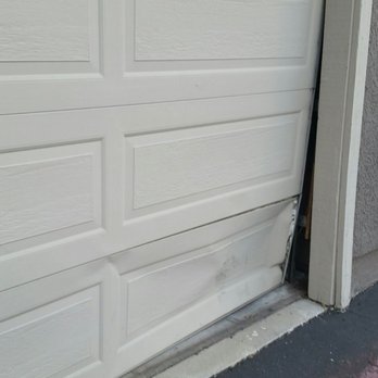 River City Garage Door - Before pic 2/2 - Garage Door Services Near Me
