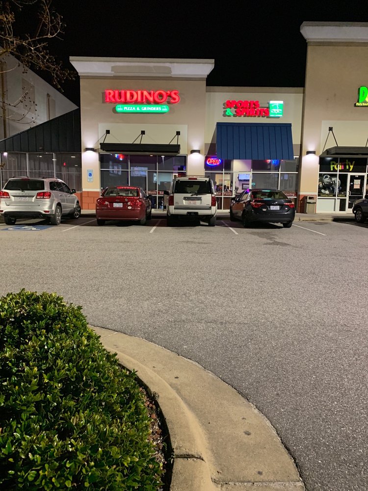 RUDINO’S PIZZA & GRINDERS 47 Photos & 68 Reviews Sports Bars 3350 S Peak Dr, Hope Mills