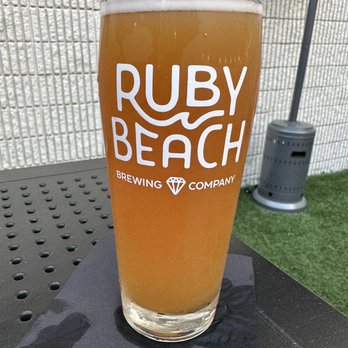 Ruby Beach Brewing - Raspberry wheat - Bars Near Me - Jacksonville, Florida