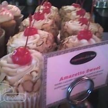 Cupcake Á La Mode - Desserts Near Me - Kansas City, Missouri Cupcake Á La Mode - Desserts Near Me - Kansas City, Missouri