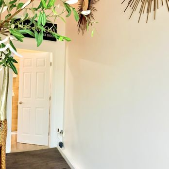 Qi Skincenter - A peaceful, clean environment - Skin Care Near Me - Sherman Oaks, California Qi Skincenter - A peaceful, clean environment - Skin Care Near Me - Sherman Oaks, California