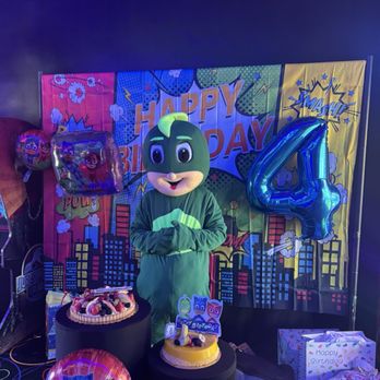 Dream Makers - GEKKO PERFORMER - Party & Event Planning Near Me