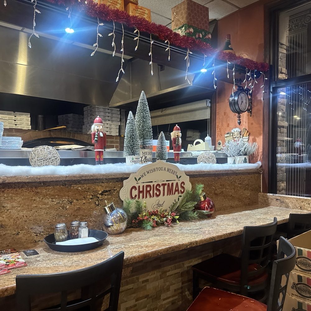 Mama's Italian Grill - Lobby - Pizza Near Me - Walnutport, Pennsylvania Mama's Italian Grill - Lobby - Pizza Near Me - Walnutport, Pennsylvania