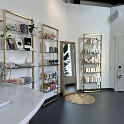 The Ladies Room - Reception area
