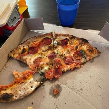 Tono Pizzeria + Cheesesteaks - Pizza Near Me - Saint Paul, Minnesota Tono Pizzeria + Cheesesteaks - Pizza Near Me - Saint Paul, Minnesota