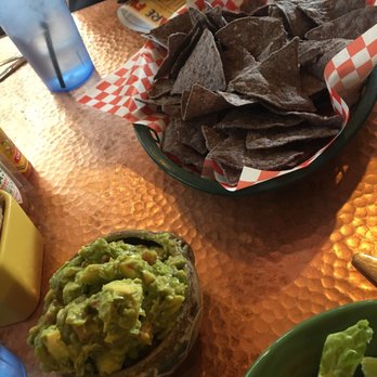 Oscar's Cafe - Bottomless Basket Chips & Salsa and Guac - Mexican Near Me - Springdale, Utah Oscar's Cafe - Bottomless Basket Chips & Salsa and Guac - Mexican Near Me - Springdale, Utah