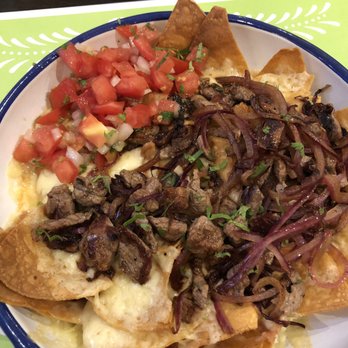 La Cantina Mexicana - Nachos con bistec - Mexican Near Me - Barcelona, B La Cantina Mexicana - Nachos con bistec - Mexican Near Me - Barcelona, B