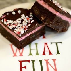 Curly's Cafe - Peppermint bark brownies