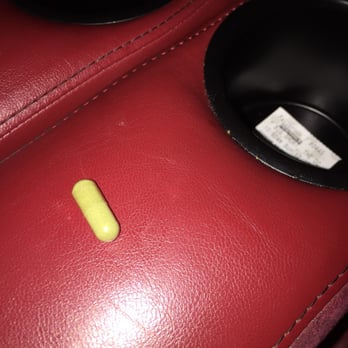AMC Fallbrook 7 - You get someone else's drugs when you go here for a movie - Cinema Near Me - West Hills, California