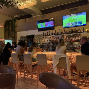 Jay Luigi - Pizza Near Me - Tampa, Florida Jay Luigi - Pizza Near Me - Tampa, Florida