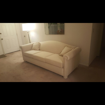 Act II Upholstery - closer pic of the couch - Furniture Reupholstery Near Me - Palmdale, California Act II Upholstery - closer pic of the couch - Furniture Reupholstery Near Me - Palmdale, California