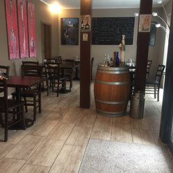 Pizzeria Da Pantaleo - Kleiner aber feiner Gastraum