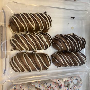 Kilwins Ice Cream - Chocolate - Fudge - Chocolate covered twinkies - Ice Cream & Frozen Yogurt Near Me - The Villages, Florida
