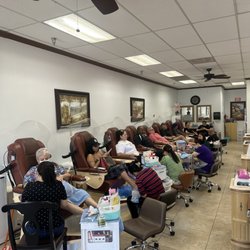 CT Nails