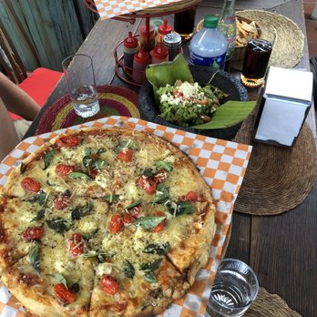 Cazona Corzo - Pizza Near Me - Aguascalientes, AGU