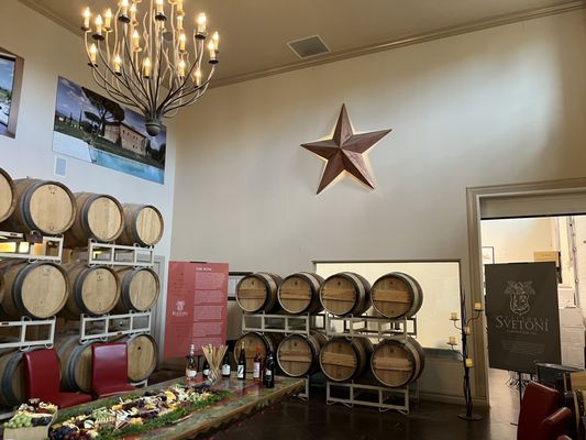 Zin Valle Vineyards by null
