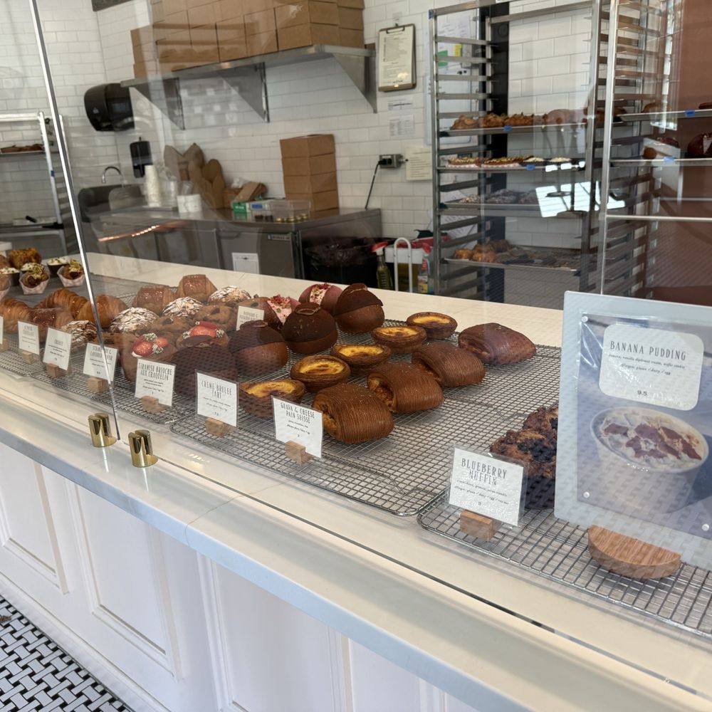 La Maison by Cafe Dear Leon - Coffee & Tea Near Me - Baltimore, Maryland La Maison by Cafe Dear Leon - Coffee & Tea Near Me - Baltimore, Maryland