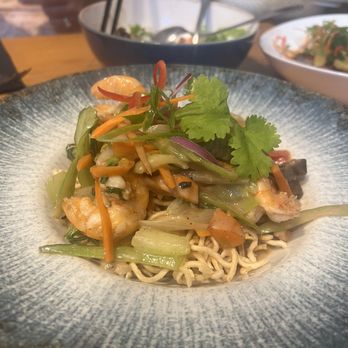 Viet Nam Restaurante - Asian Fusion Near Me - Madrid, M