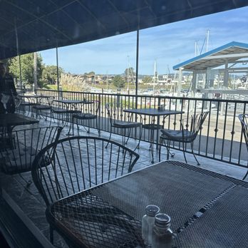 Pier 29 Waterfront Restaurant - The view- outdoor seating on a warm day - Seafood Near Me - Alameda, California Pier 29 Waterfront Restaurant - The view- outdoor seating on a warm day - Seafood Near Me - Alameda, California